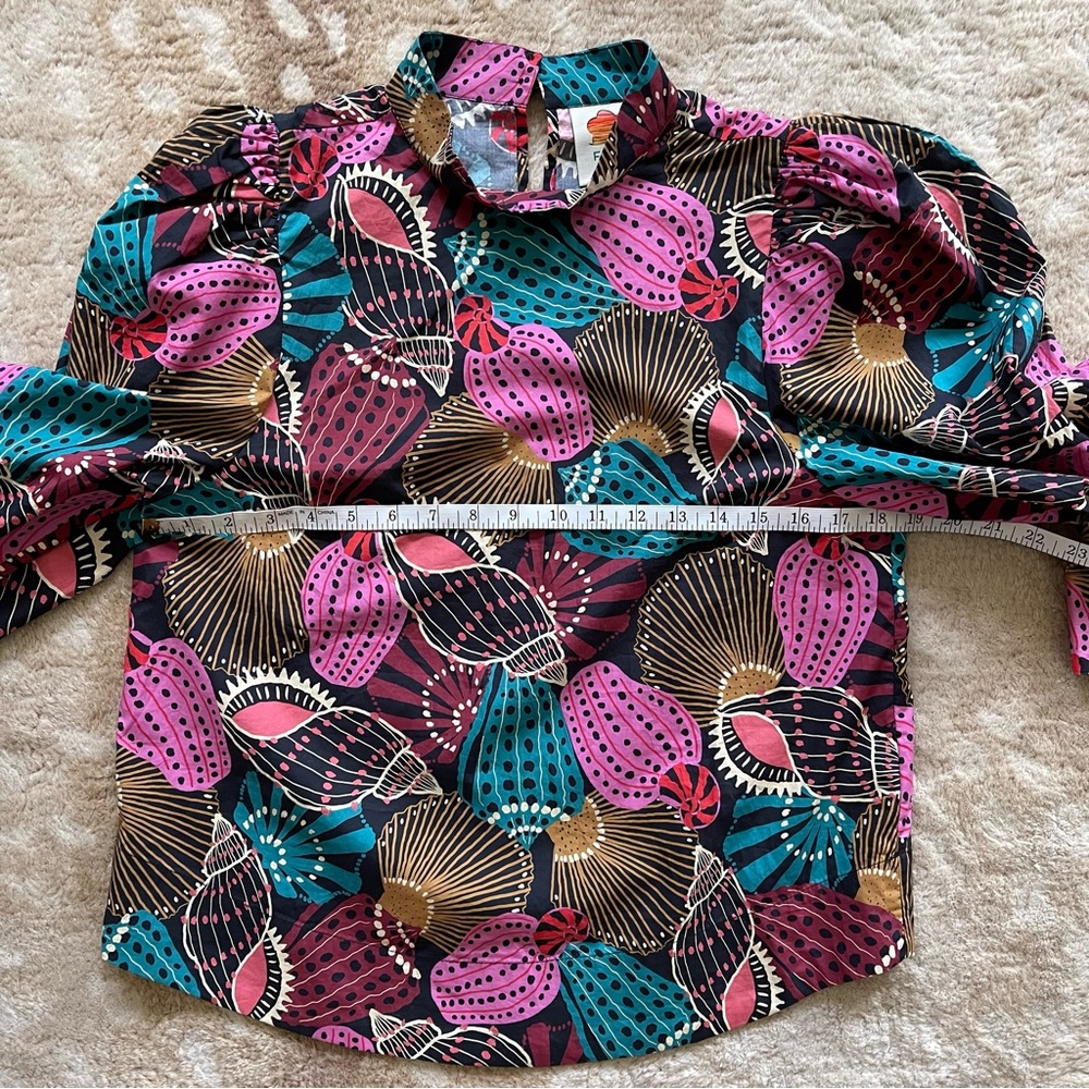 Farm Rio Shell Mix Long Cuff Blouse In Multi Size Medium New With Tags - Picture 4 of 13